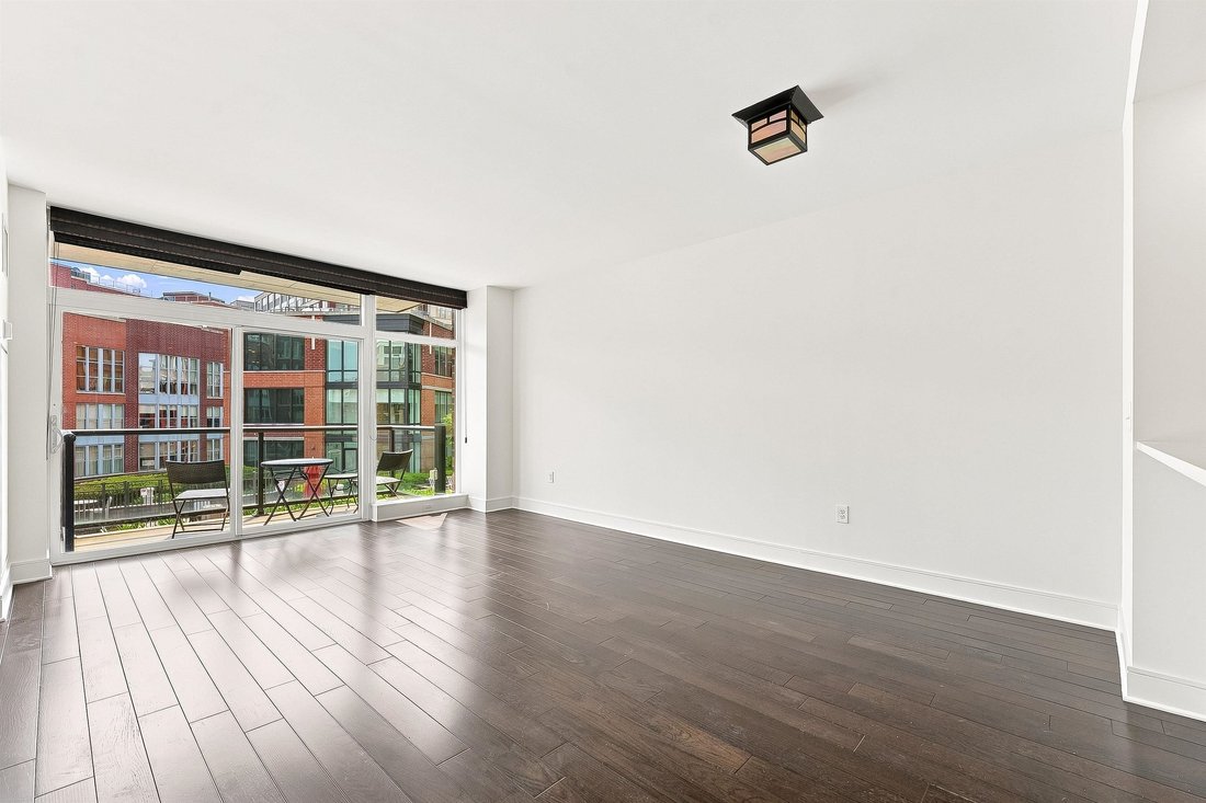 Hoboken, New Jersey, United States 3 - 18644642