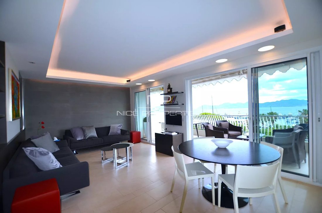 Apartment in Cannes, Provence-Alpes-Côte d'Azur, France 3 - 18647672