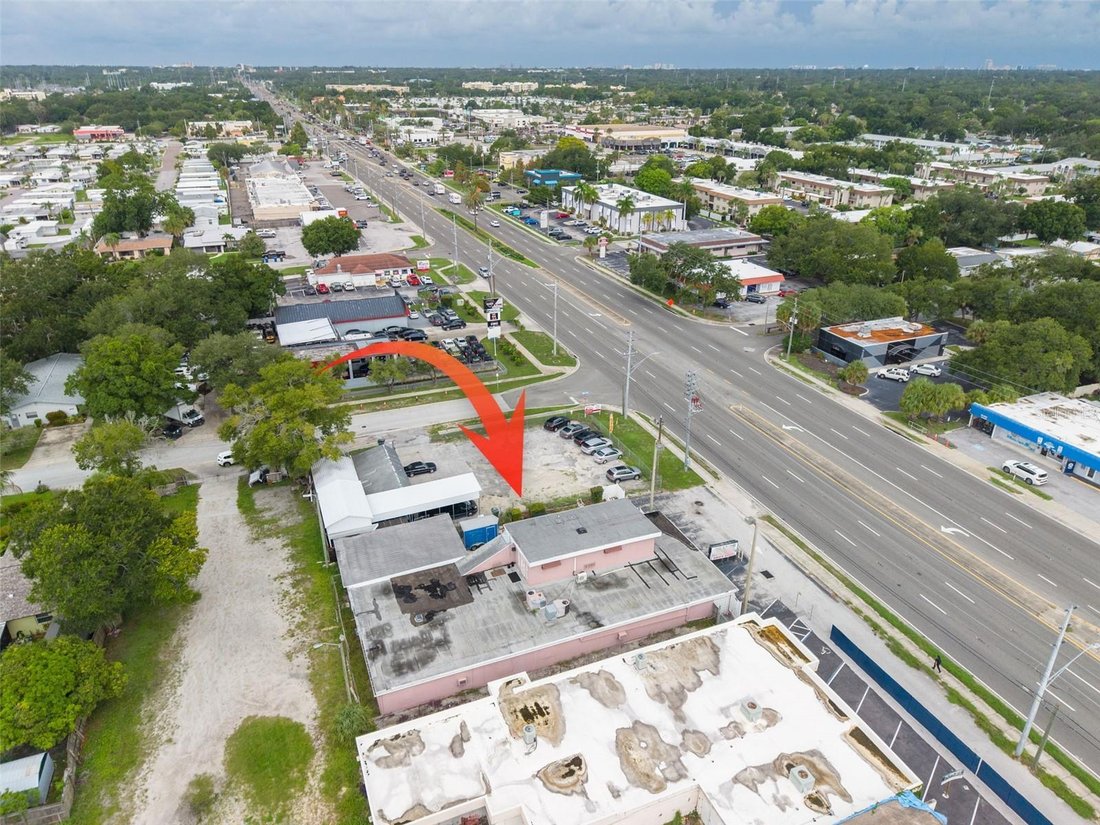 Largo, Florida, United States 3 - 18642880