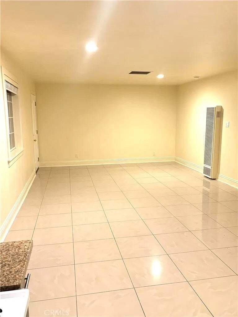 Los Angeles, California, United States 5 - 18559386