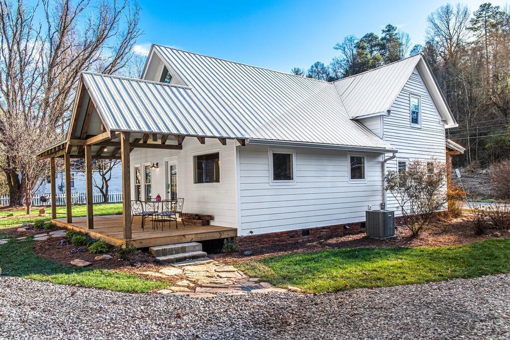 Mineral Bluff, Georgia, United States 1 - 18644310
