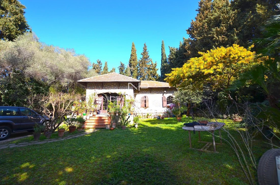 Villa in Antibes, Provence-Alpes-Côte d'Azur, France 1 - 18647623