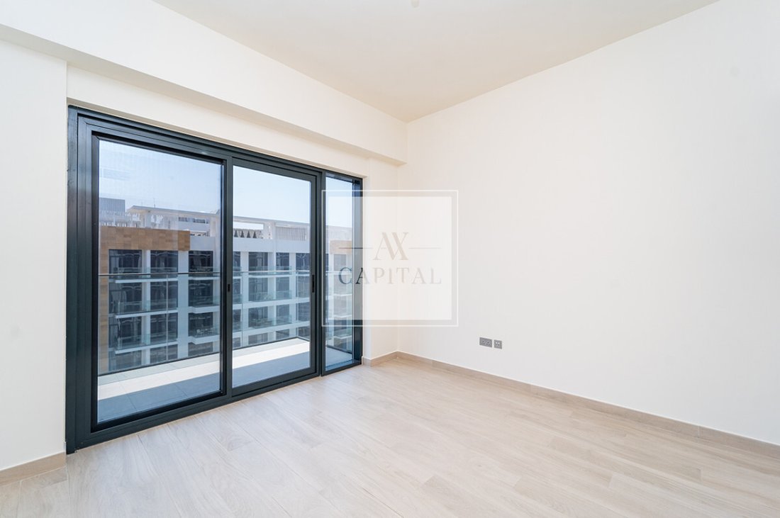 Apartment in Umm Suqeim, Dubai, United Arab Emirates 1 - 18647768
