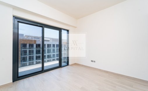 Apartment in Umm Suqeim, Dubai, United Arab Emirates 1