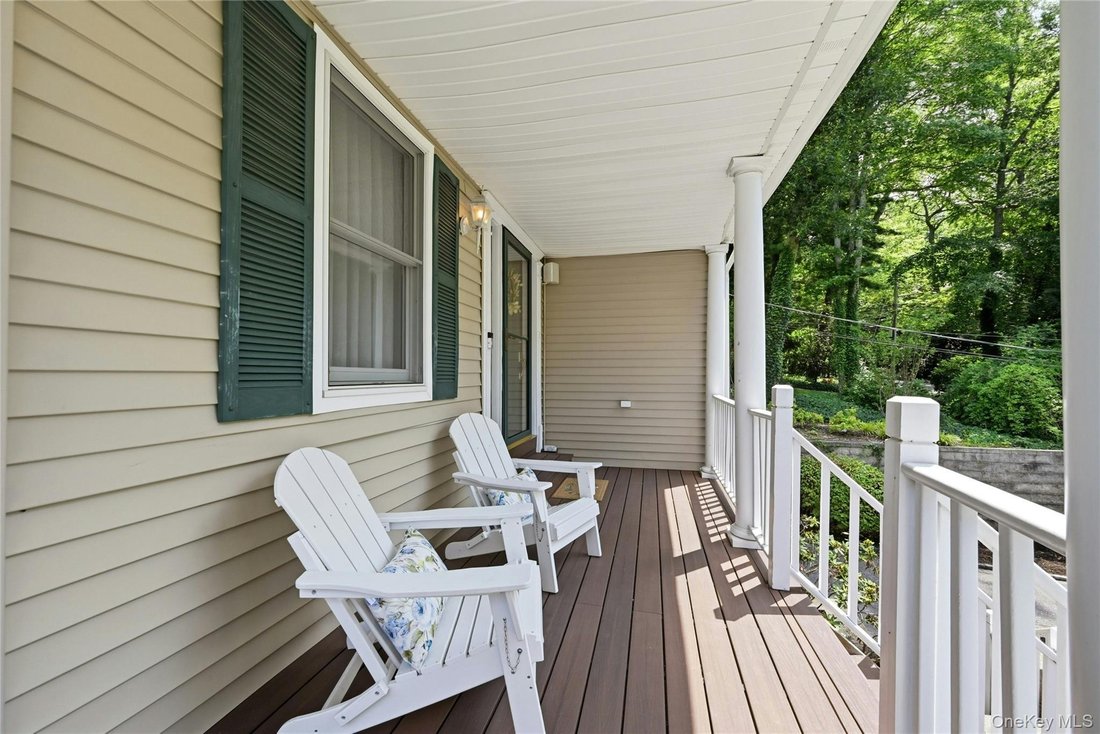 House in Centerport, New York, United States 5 - 18641902