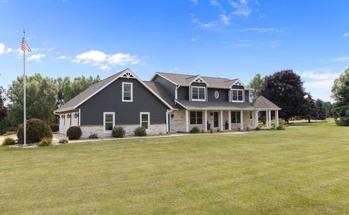 House in Wrightstown, Wisconsin, United States 1