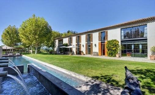 Haus in Le Tholonet, Provence-Alpes-Côte d'Azur, Frankreich 1