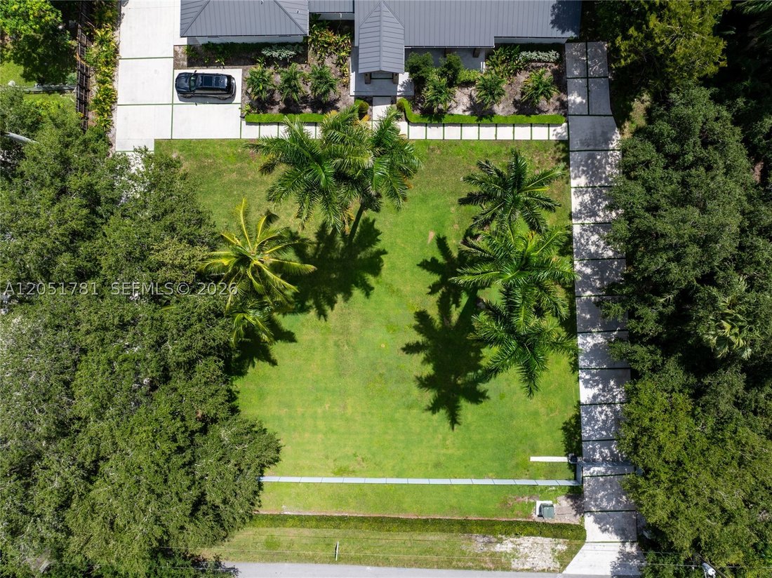 House in Davie, Florida, United States 3 - 18646915
