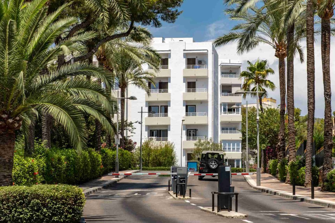 Apartment in Portals Nous, Calvia, Balearic Islands 1 - 18645952