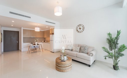 Apartment in Business Bay, Dubai, United Arab Emirates 1