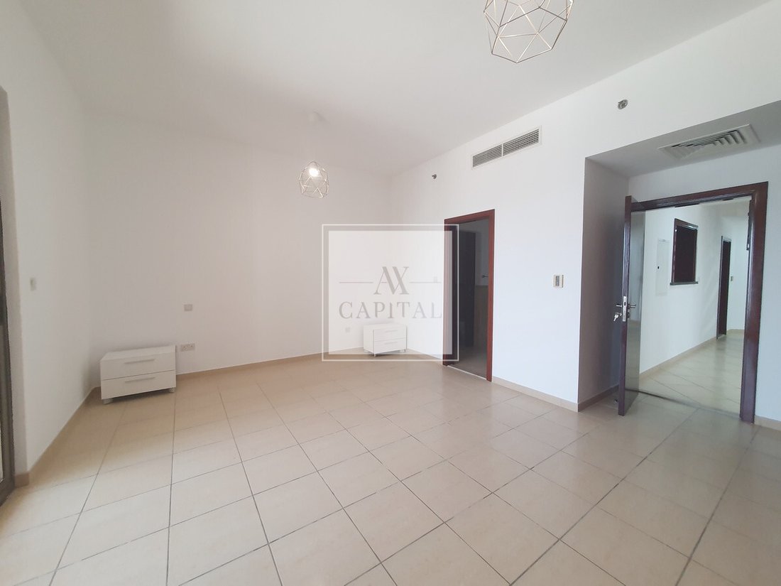 House in Jumeirah Beach Residence, Dubai, United Arab Emirates 5 - 18647975