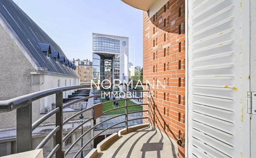 Apartment in Puteaux, Ile-de-France, France 1
