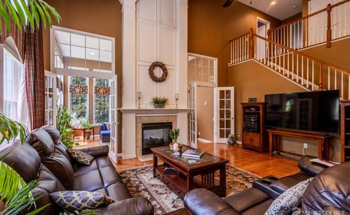 House in East Brunswick, New Jersey, United States 1