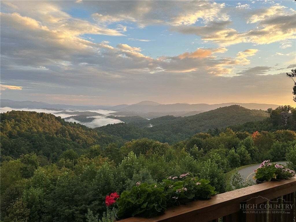 Condo in Banner Elk, North Carolina, United States 3 - 18641832