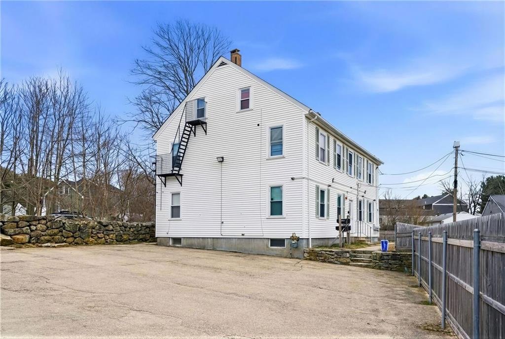 House in Coventry, Rhode Island, United States 1 - 18645056