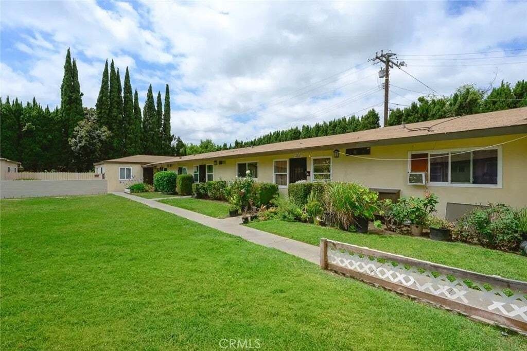 Altro a Fullerton, California, Stati Uniti 1 - 17961226