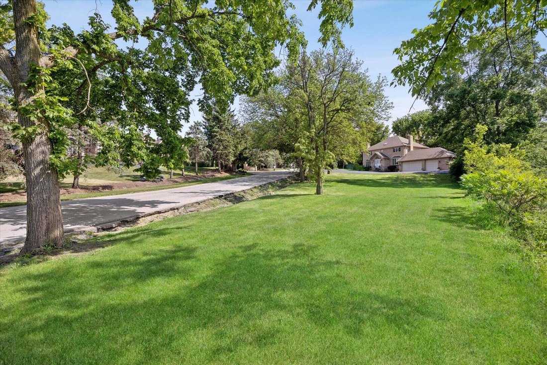 House in Lemont, Illinois, United States 2 - 18646715