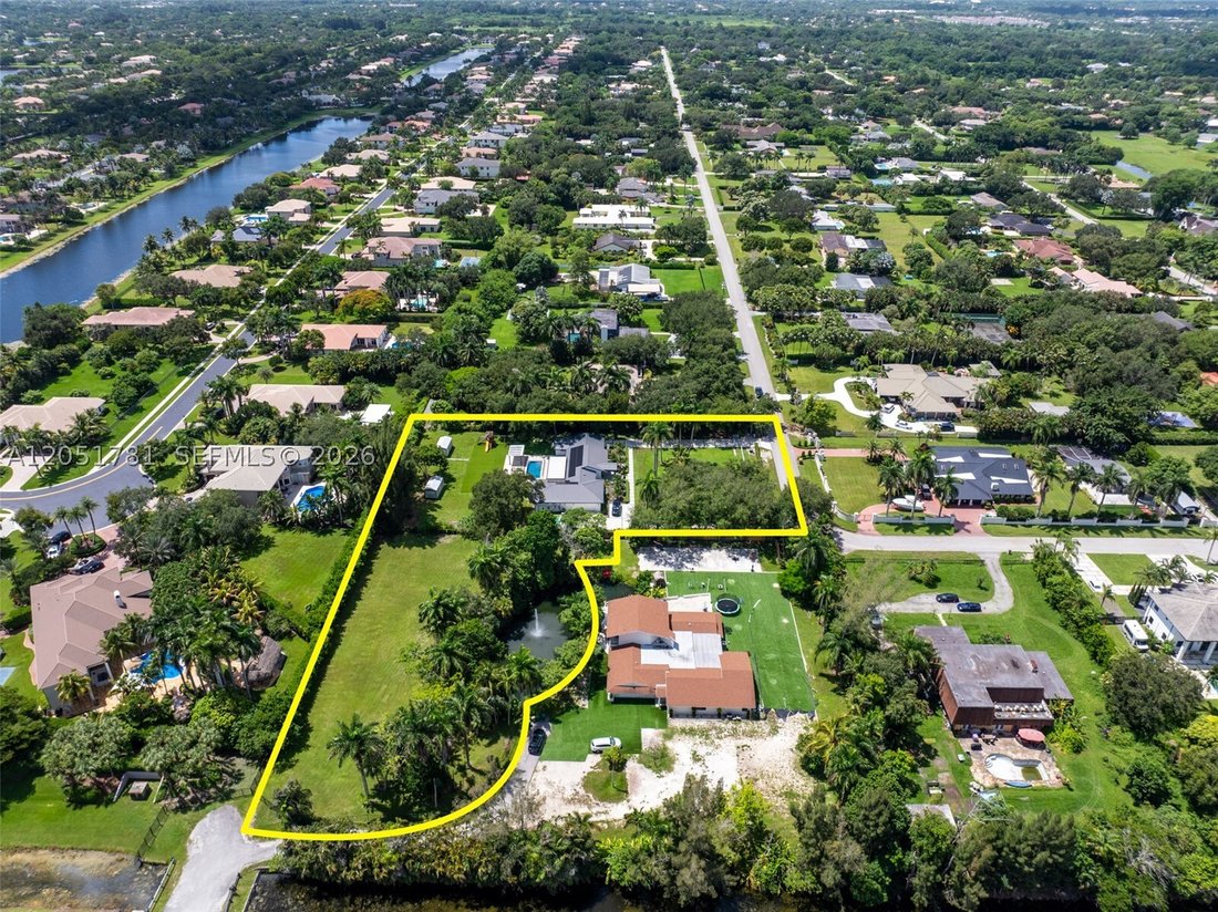House in Davie, Florida, United States 4 - 18646915