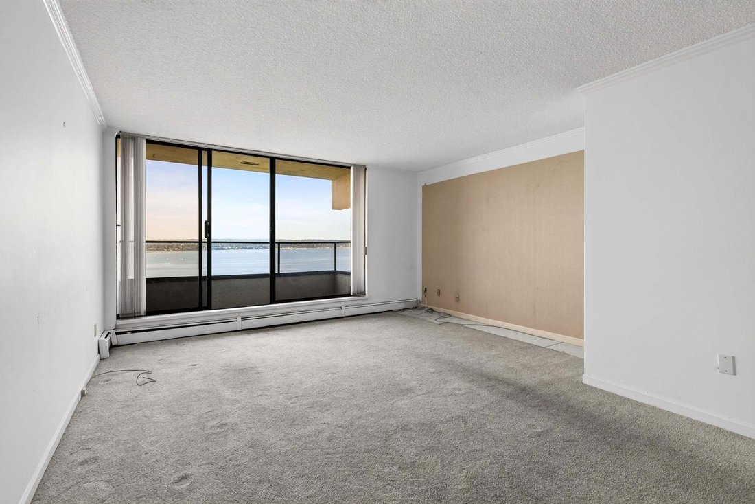 Condo in Vancouver, British Columbia, Canada 2 - 18643806