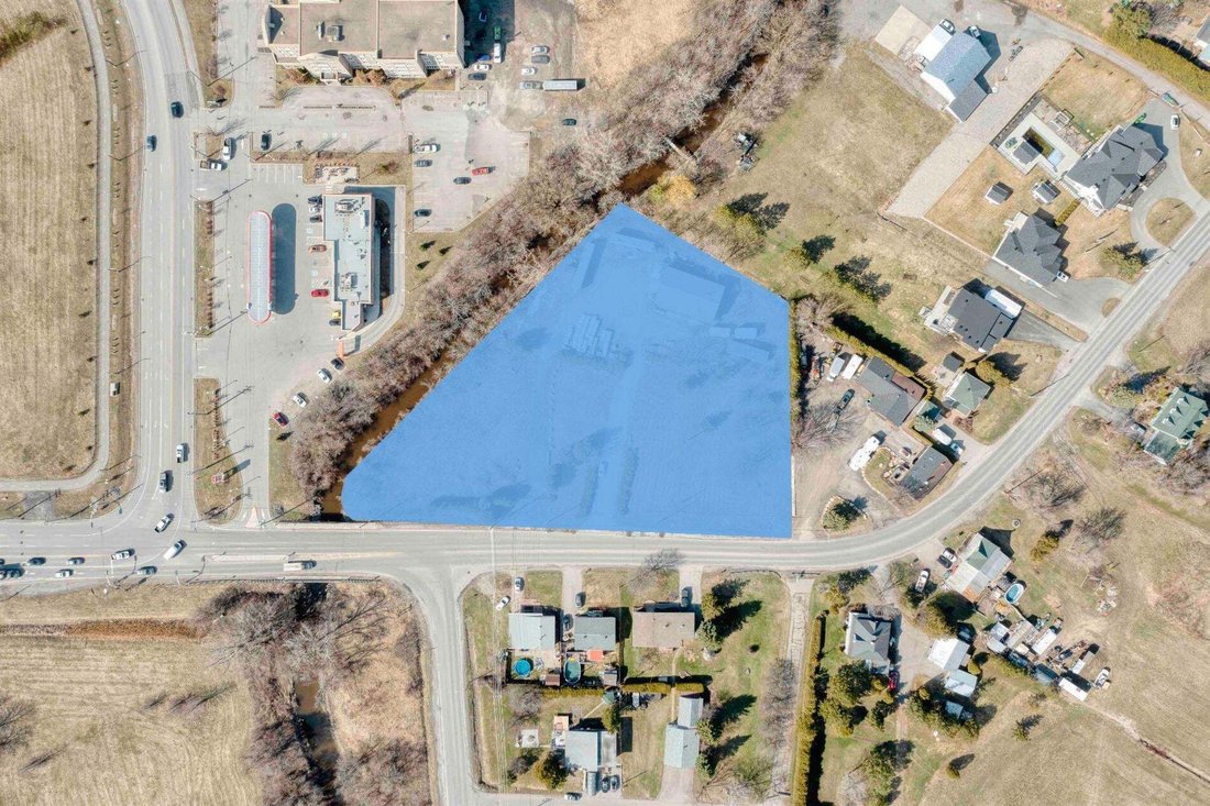 Land in Saint-Eustache, Quebec, Canada 1 - 18643675