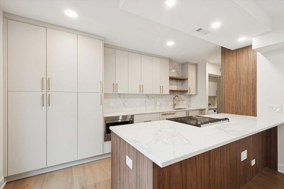 Condo in Wilmette, Illinois, United States 3 - 18643255