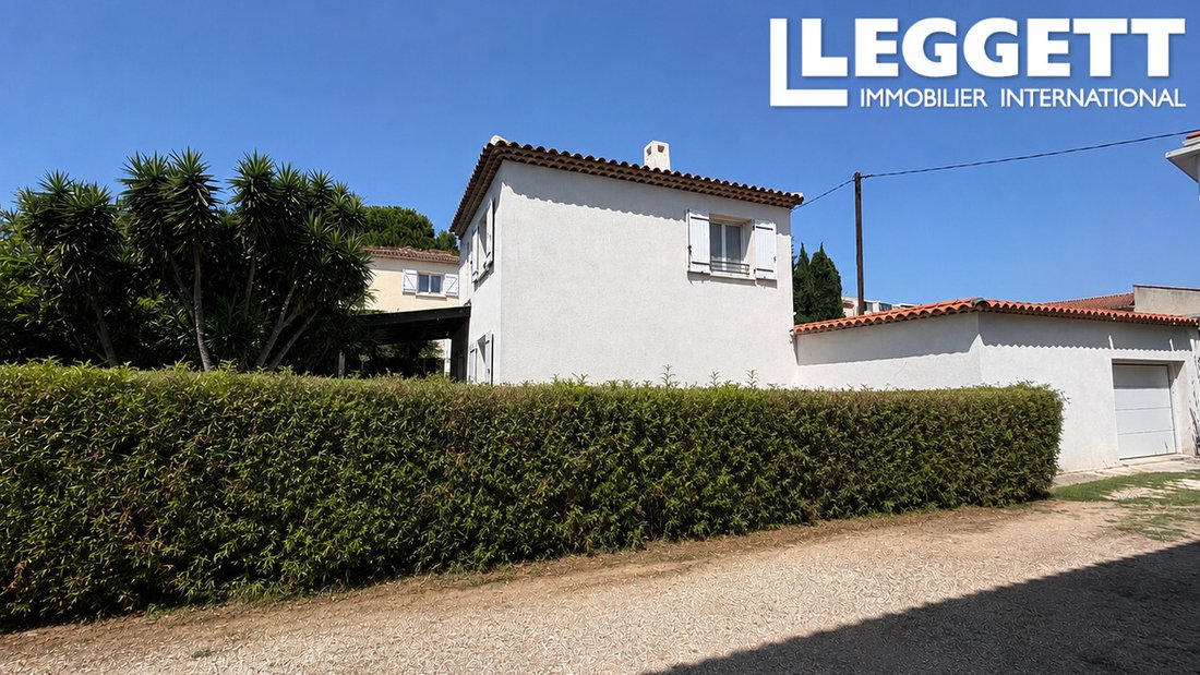 Villa in Sanary-sur-Mer, Provence-Alpes-Côte d'Azur, France 3 - 18371305