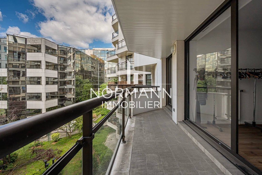 Apartment in Hôtel de Ville-Planchette, Levallois-Perret, France 5 - 17896279
