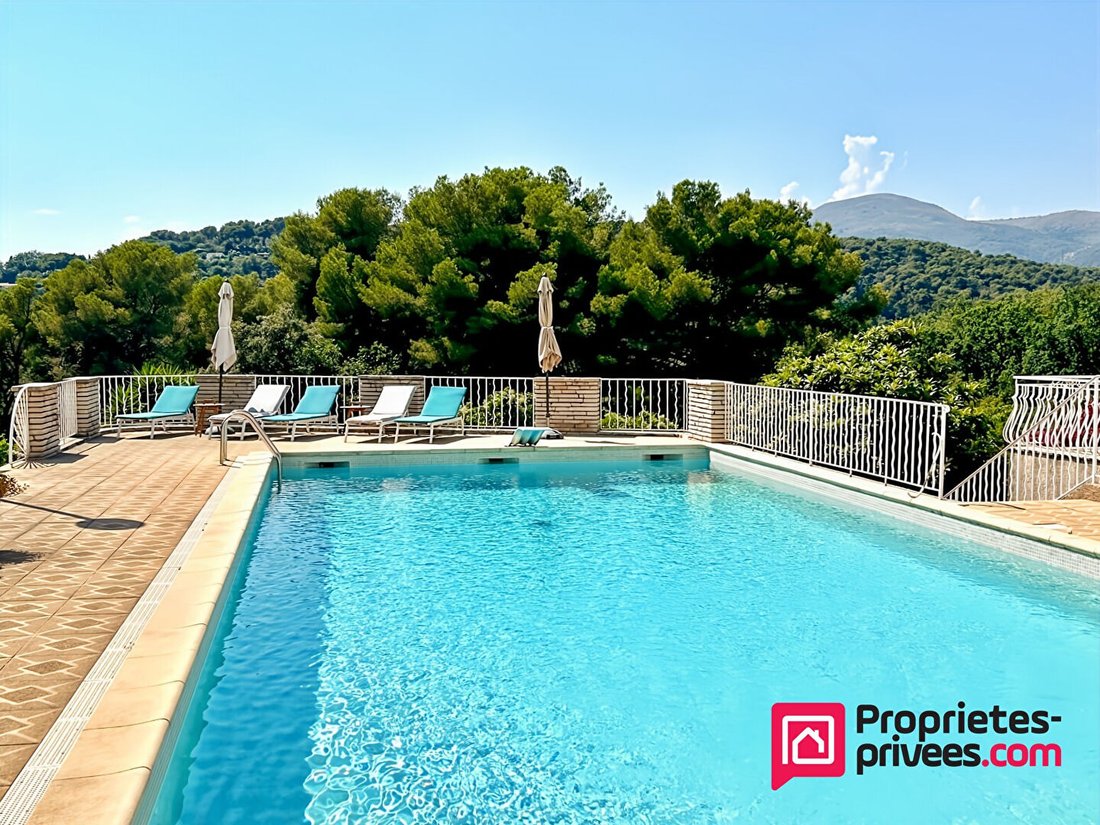 Villa in Saint-Paul-de-Vence, Provence-Alpes-Côte d'Azur, France 1 - 18647790