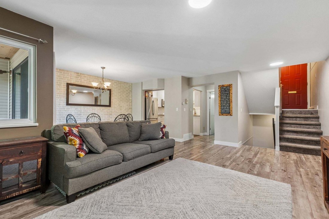 Townhouse in Coquitlam, British Columbia, Canada 4 - 18643931