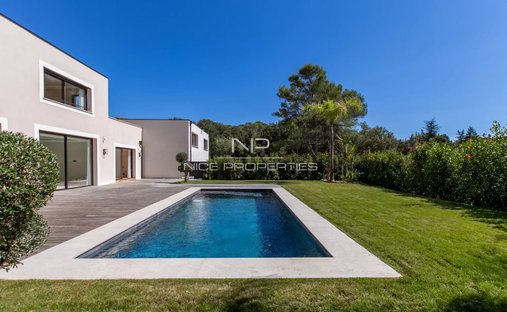 Villa en Valbonne, Provenza-Alpes-Costa Azul, Francia 1