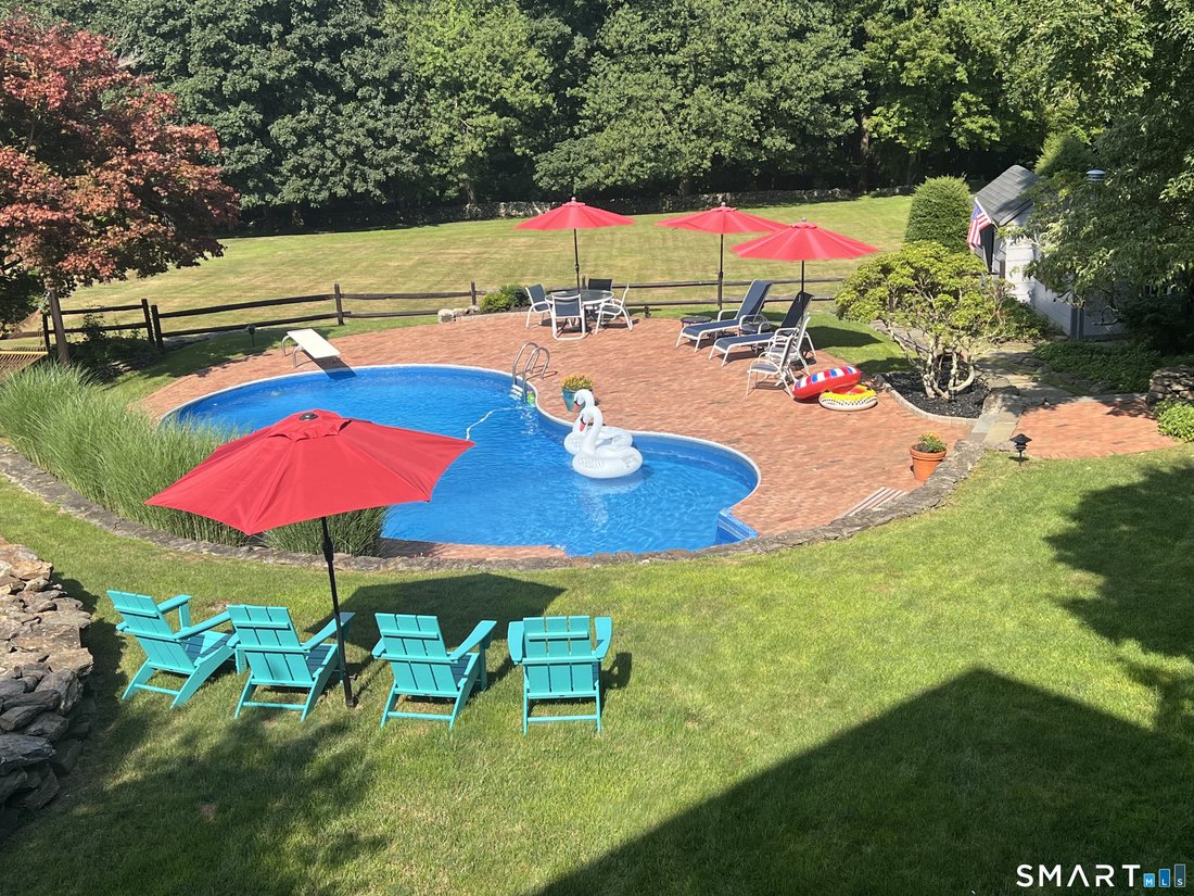 House in Trumbull, Connecticut, United States 2 - 18642515