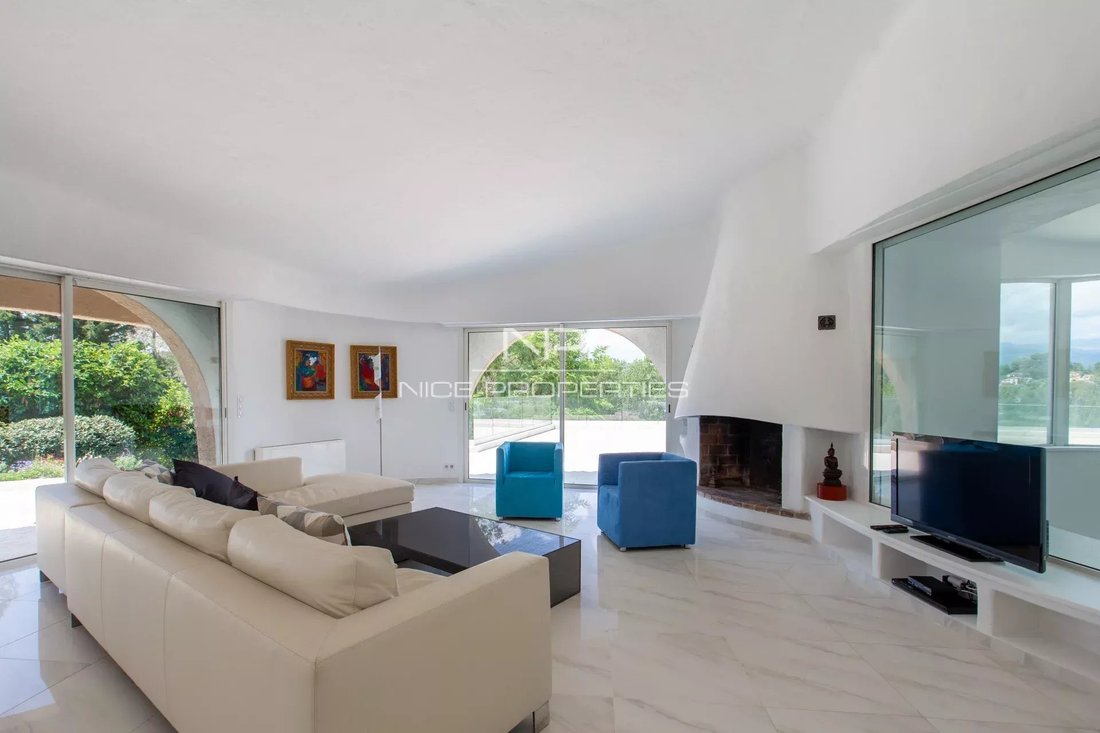 Villa en Mougins, Provenza-Alpes-Costa Azul, Francia 2 - 18647596