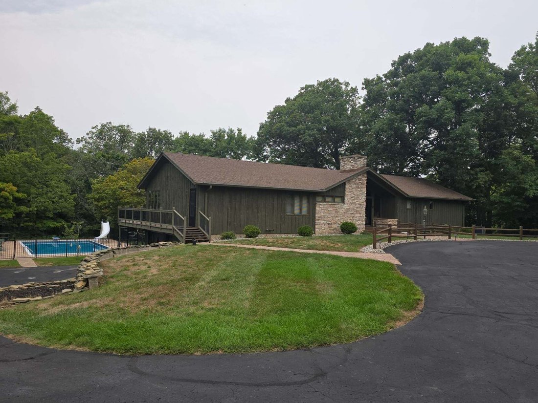 House in Owosso charter Township, Michigan, United States 3 - 18645820