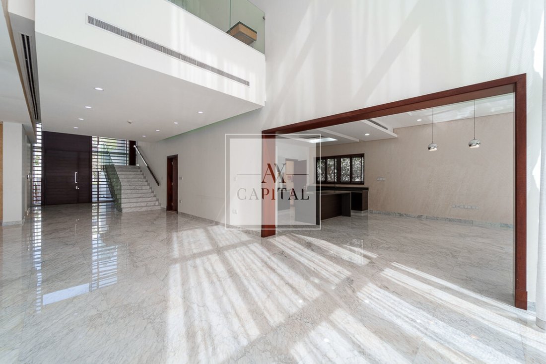 Villa in JVC / Jumeirah Village Circle, Dubai, United Arab Emirates 1 - 18648204