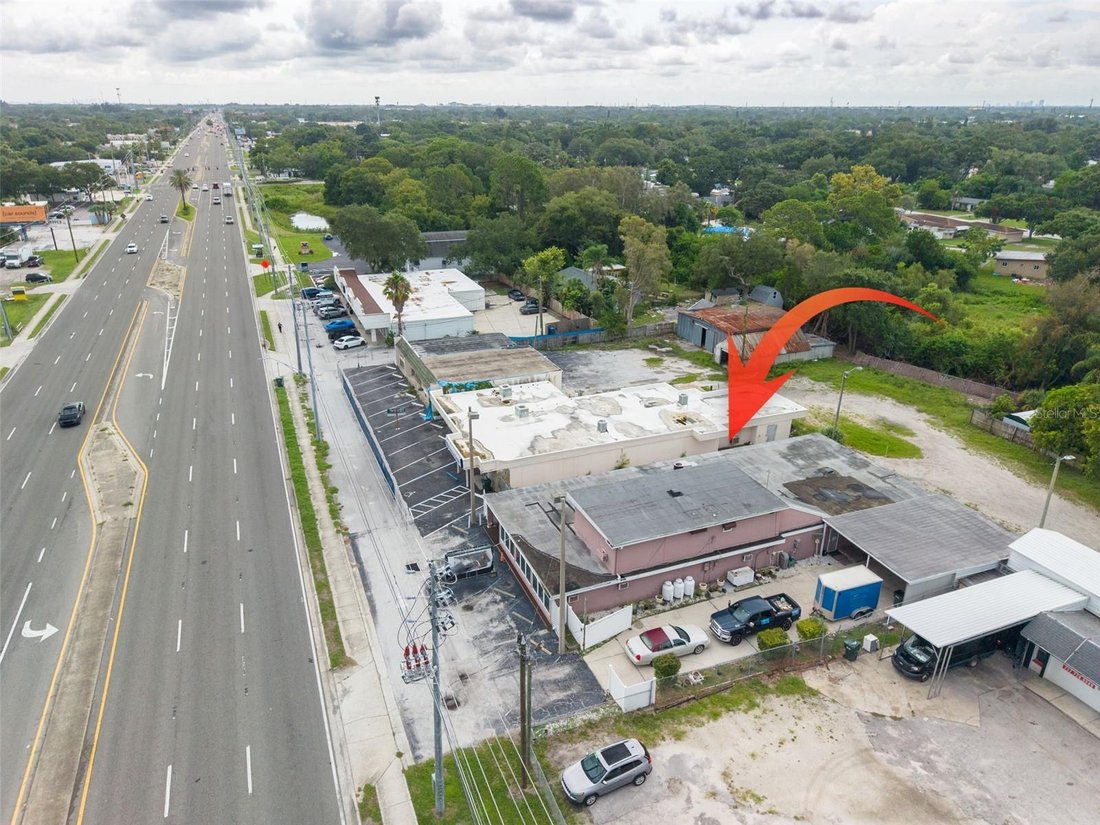 Largo, Florida, United States 2 - 18642880
