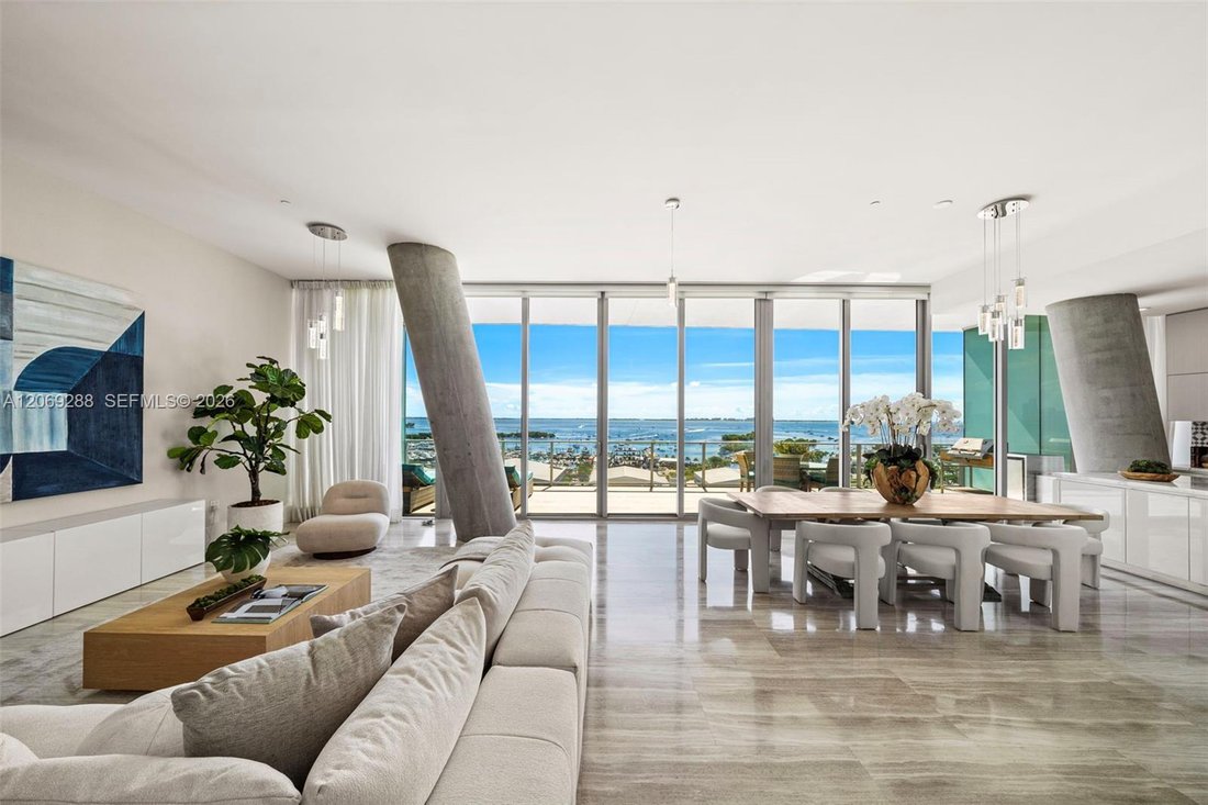 Condo in Miami, Florida, United States 1 - 18647105