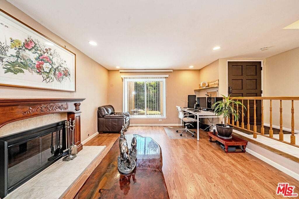 House in Cypress, California, United States 3 - 18641868