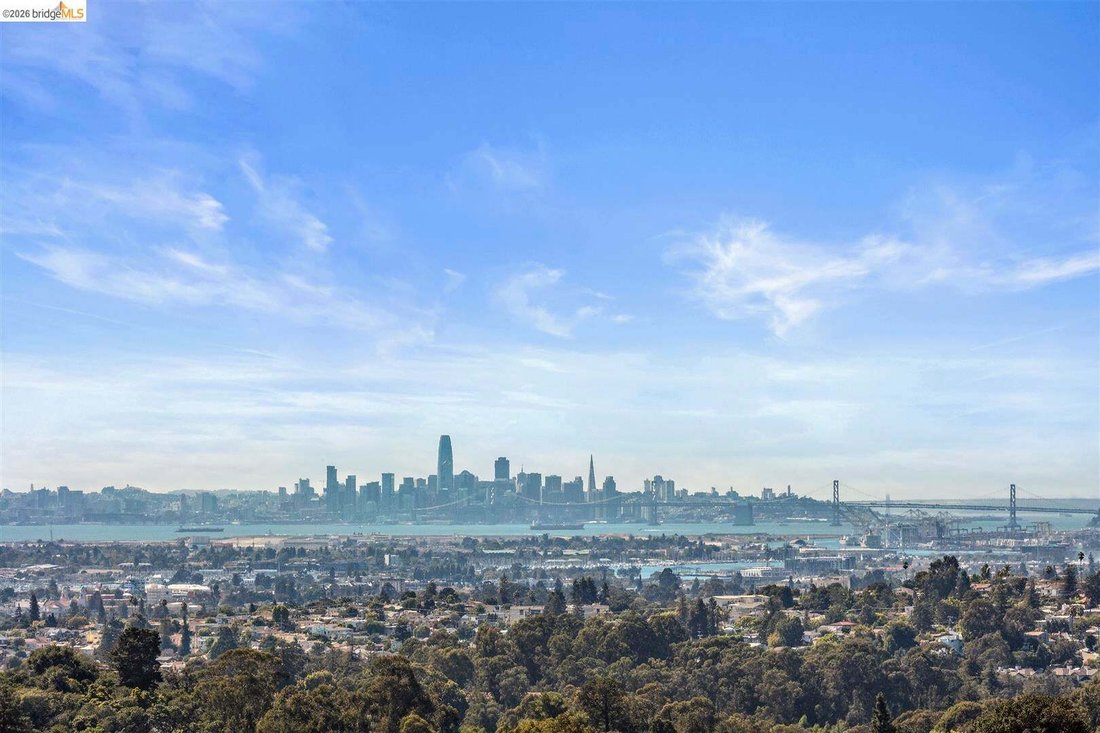 Condo in Oakland, California, United States 2 - 18646152