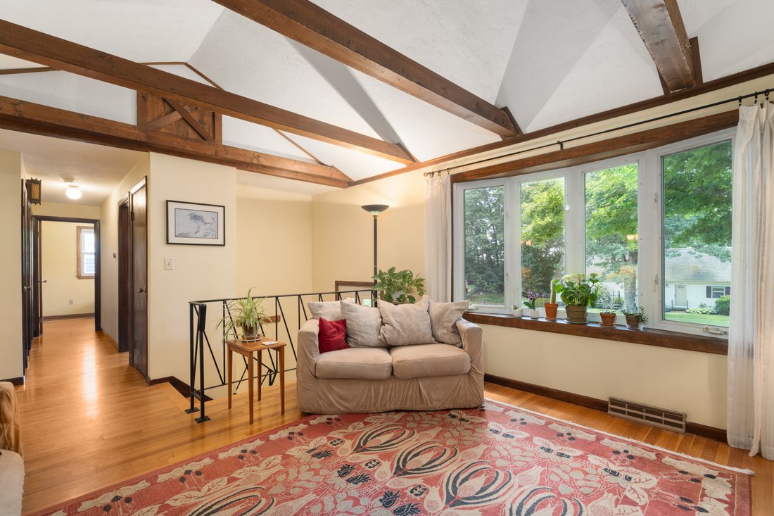 House in Holliston, Massachusetts, United States 4 - 18644834