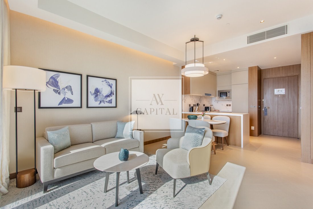 Apartment in Burj Khalifa Lake, Downtown Dubai, Dubai 3 - 18648237