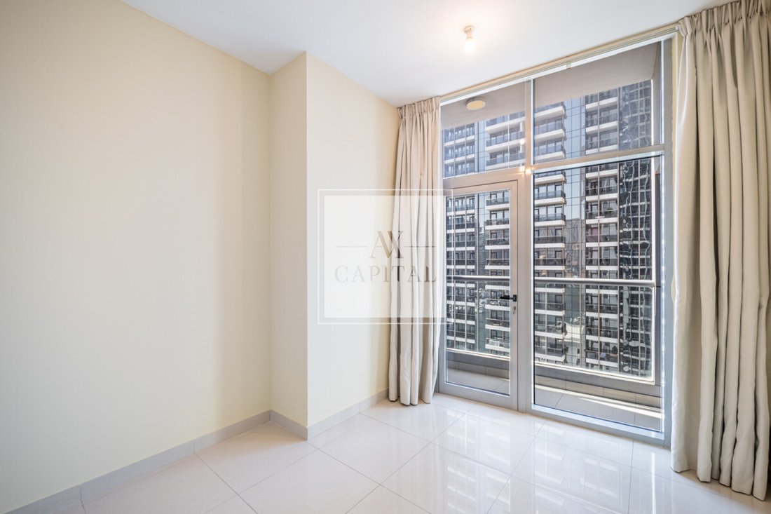 Apartment in Dubai Marina / Marsa Dubai, Dubai, United Arab Emirates 4 - 18648224