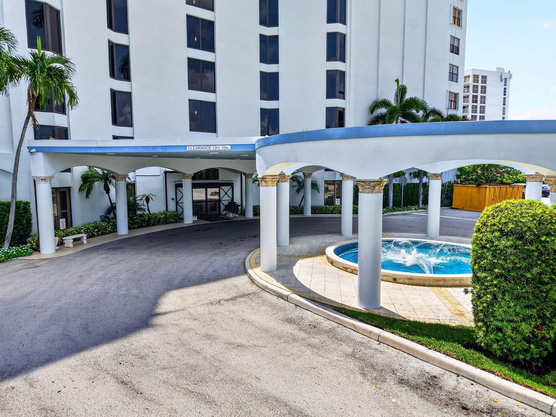 Condo in West Palm Beach, Florida, United States 2 - 18641938