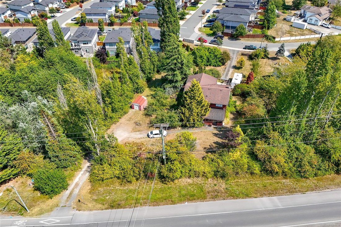 House in North Saanich, British Columbia, Canada 1 - 18648480