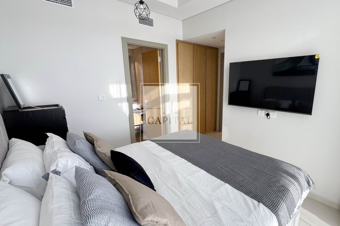 Apartment in JVC / Jumeirah Village Circle, Dubai, United Arab Emirates 2 - 18648248