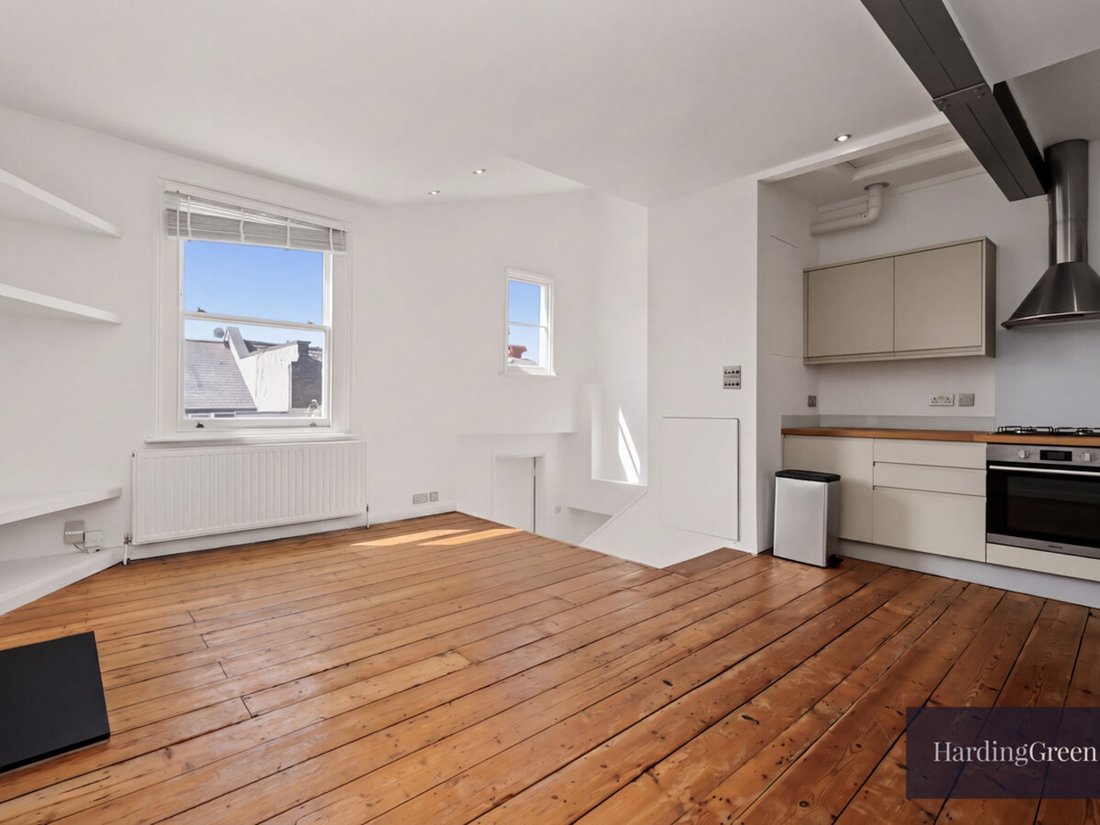 Apartment in West Hampstead, Camden, England 2 - 18647508