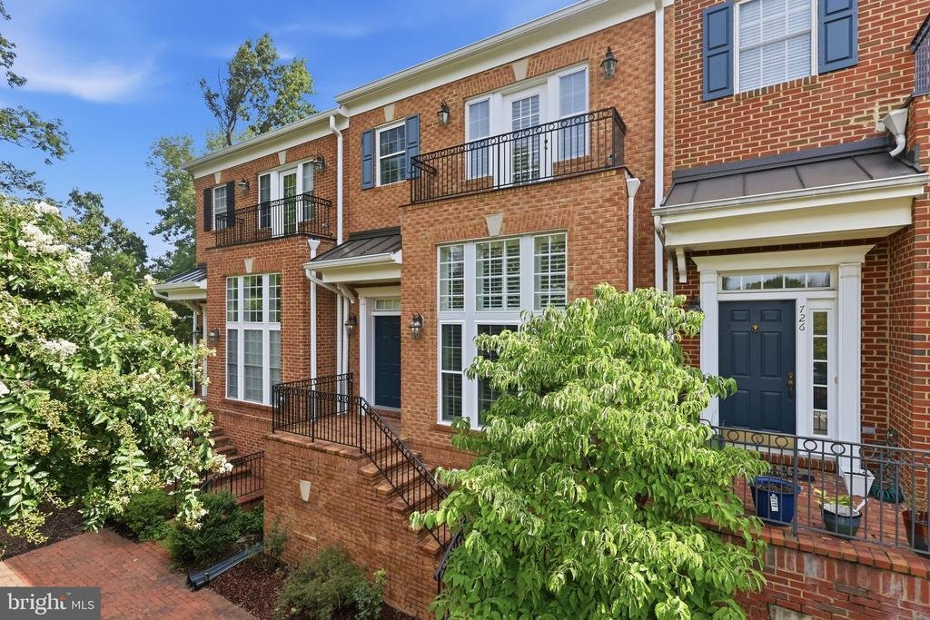 Townhouse in Woodbridge, Virginia, United States 4 - 18545443