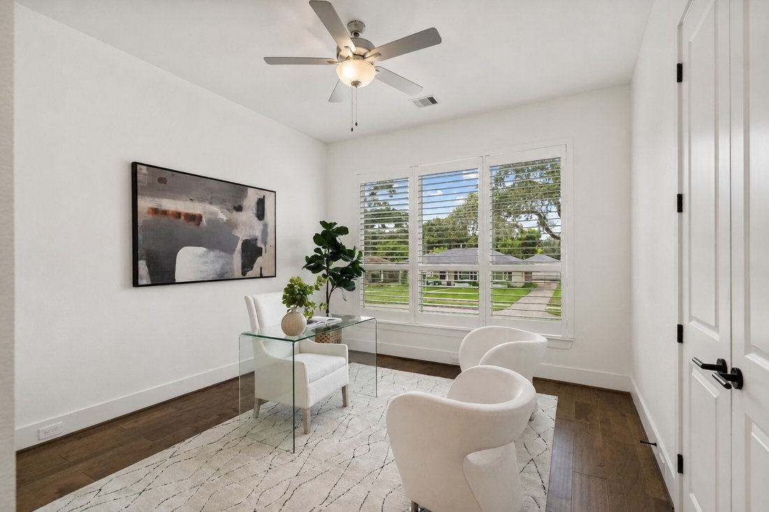 House in Houston, Texas, United States 3 - 18646817