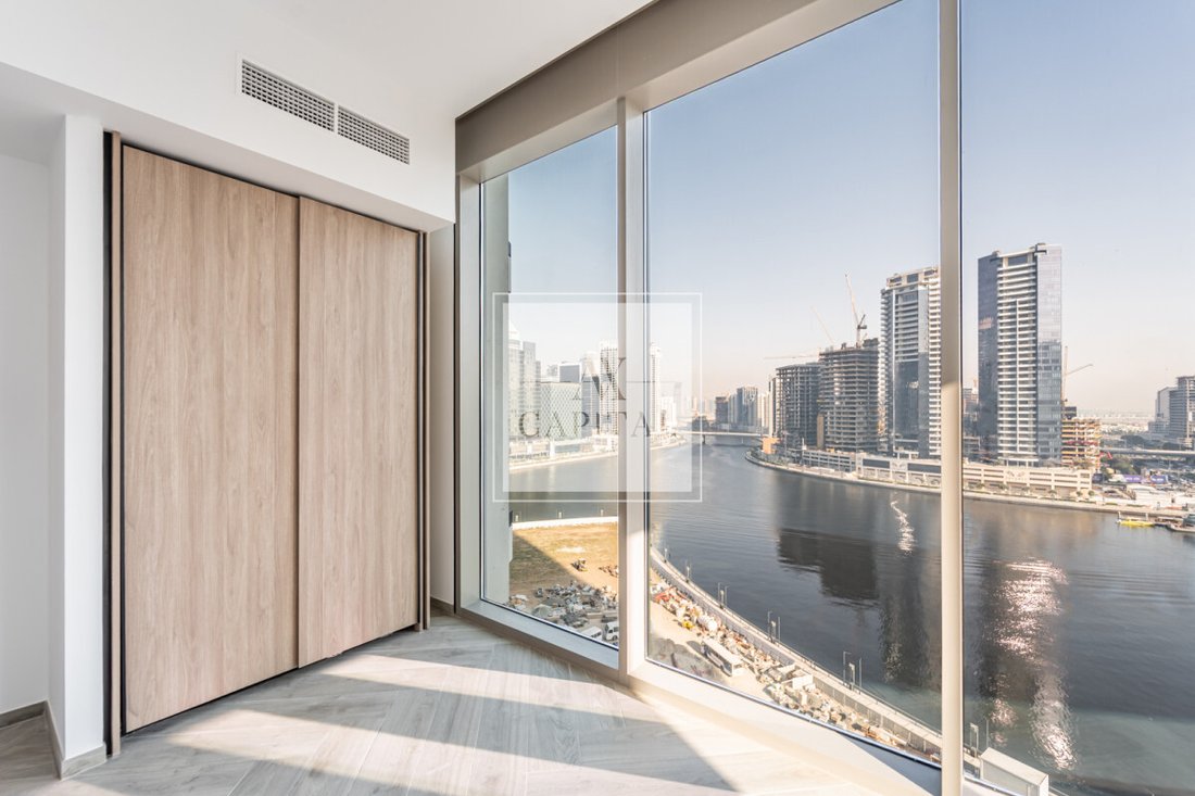 Apartment in Palm Jumeirah, Dubai, United Arab Emirates 3 - 18648222