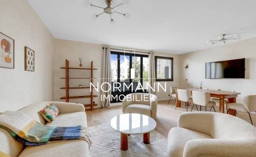 Apartment in La Plaine des Sablons, Neuilly-sur-Seine, France 1