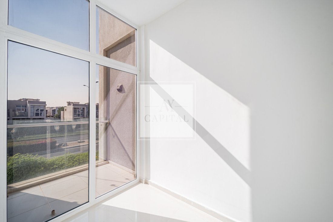 Apartment in JVC / Jumeirah Village Circle, Dubai, United Arab Emirates 2 - 18648235